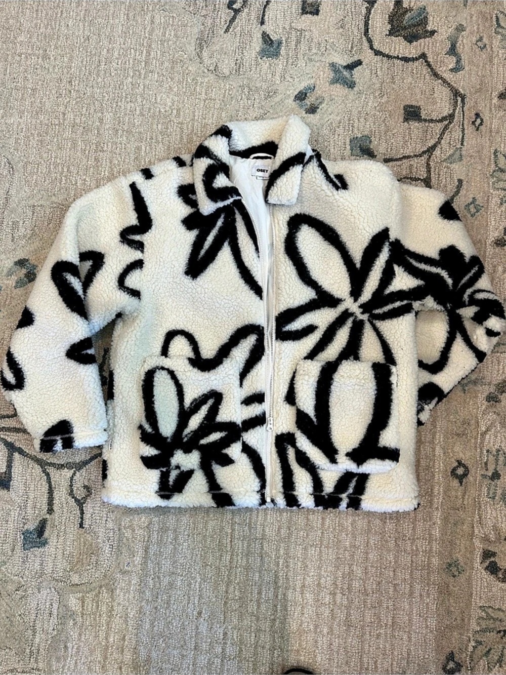 OBEY Portions Sherpa Fleece Jacket Mens Floral White & Black Medium RARE